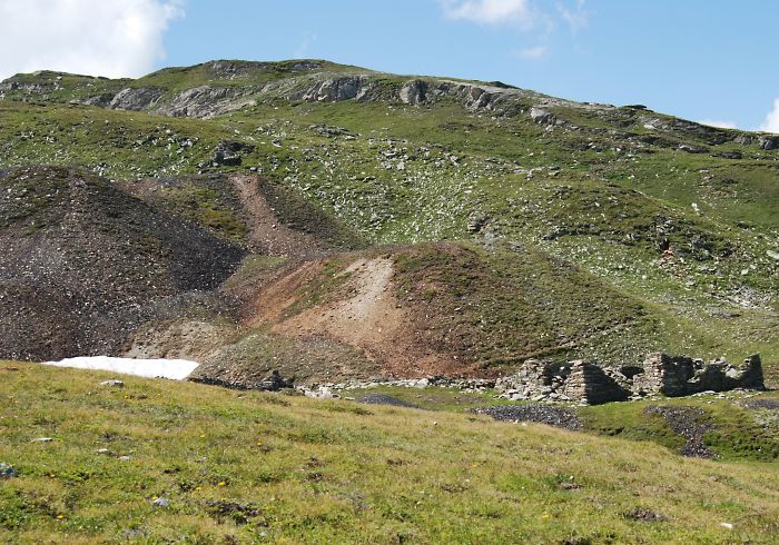 Zbytky hornických staveb, halda hlušiny, Erzwies