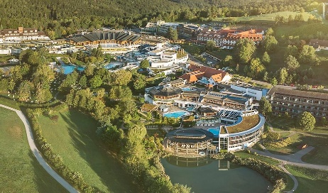 Na hranicích Burgenlandu a Štýrska jsou termální lázně Loipersdorf